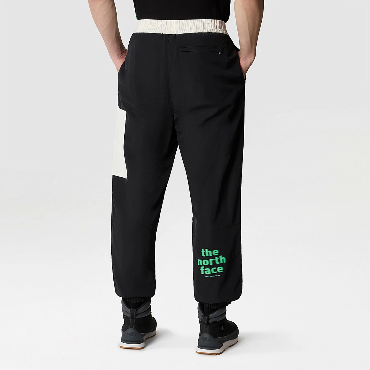 The North Face Pantalon En Nylon Easy Pour Homme 4 The North Face Pantalon En Nylon Easy Pour Homme – Image 4