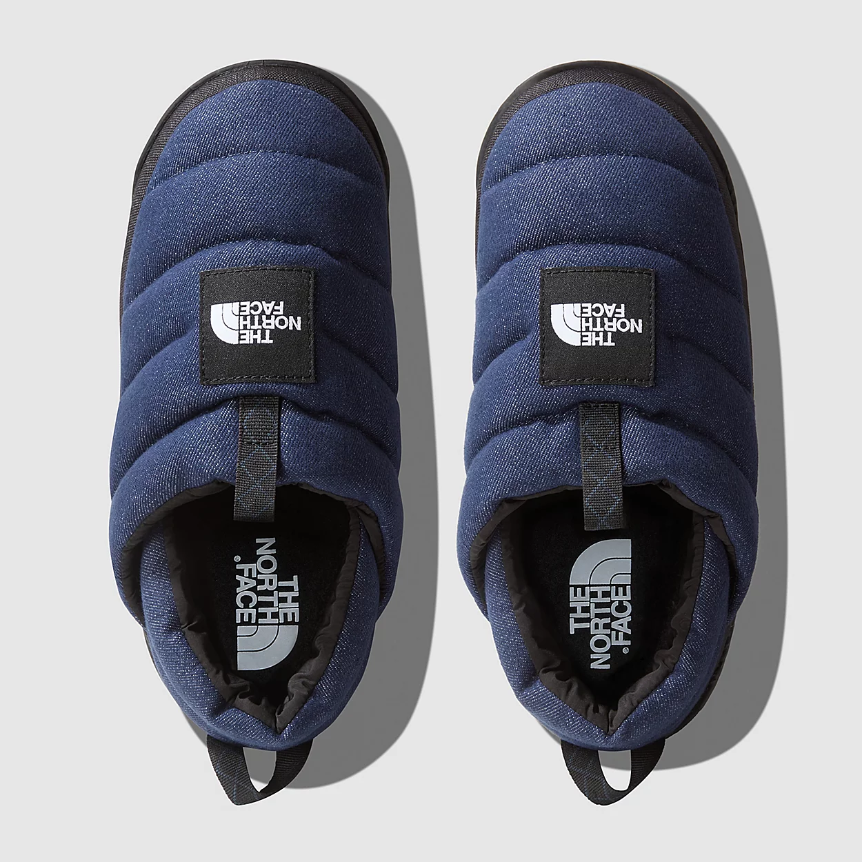 The North Face Pantoufles D'hiver En Denim Nuptse Pour Homme 4 The North Face Pantoufles D'hiver En Denim Nuptse Pour Homme – Image 4