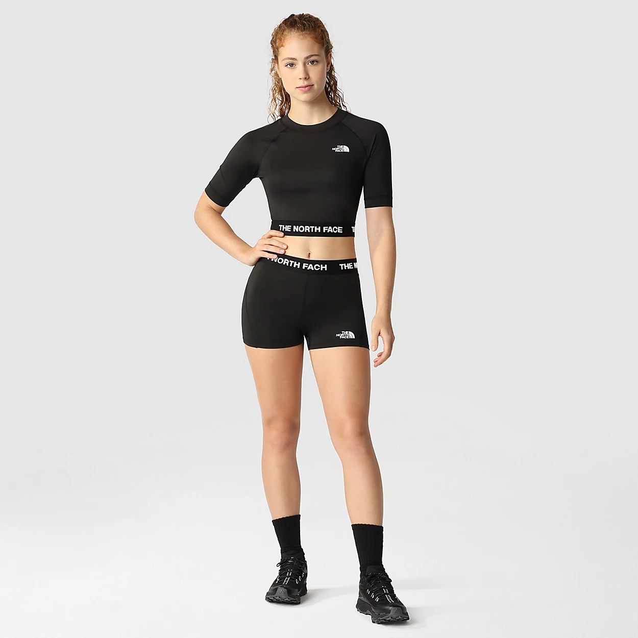 The North Face SHORT TRAINING POUR FEMME 2 The North Face SHORT TRAINING POUR FEMME – Image 2